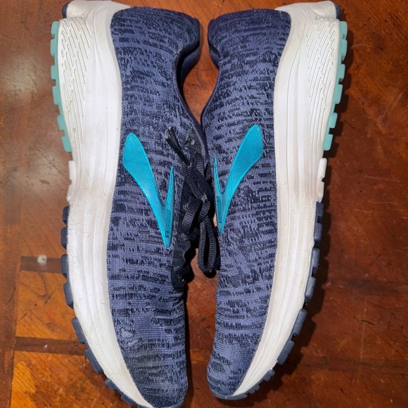 Men’s brooks - Picture 4 of 7